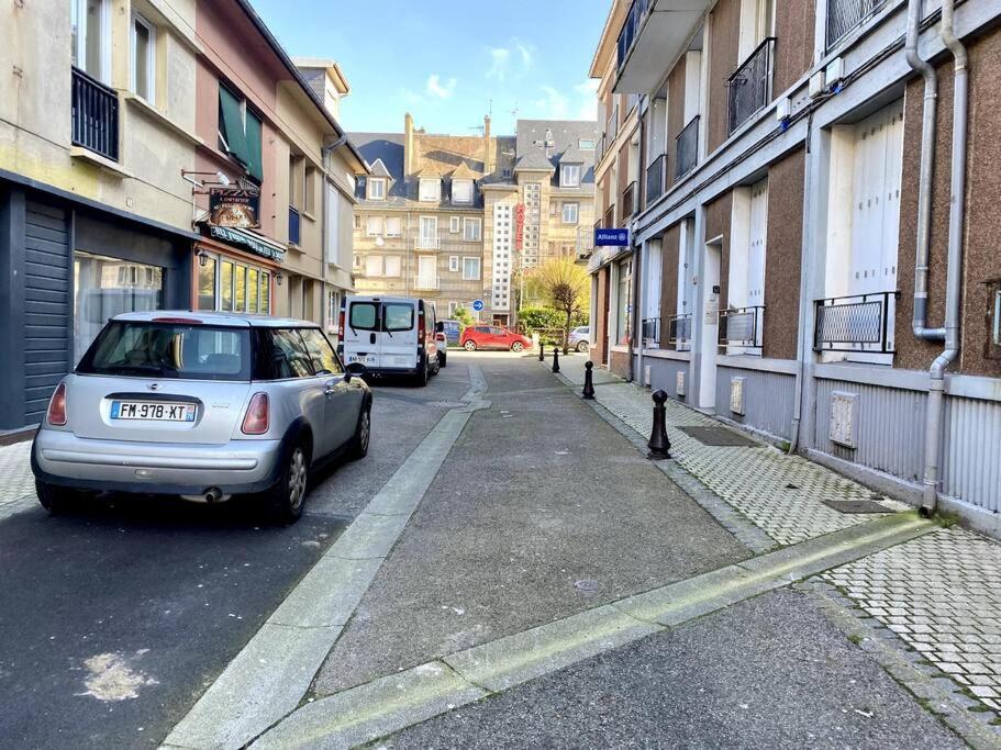 L'Appartement De La Place Saint-Valery-en-Caux Zewnętrze zdjęcie